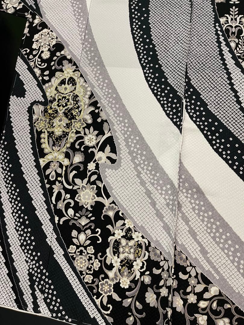 特選金彩訪問着【エキゾチック更紗唐花◆白×黒】疋田文様浮かぶ紋意匠地