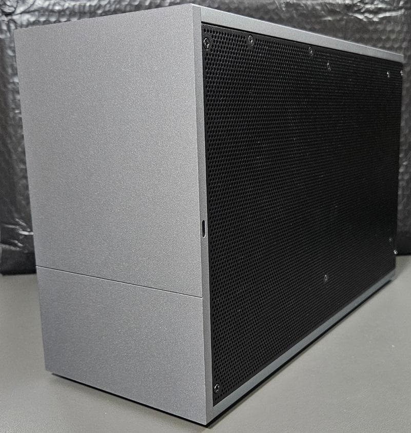 希少 Formd T1 Reference Titanium itx pcケース