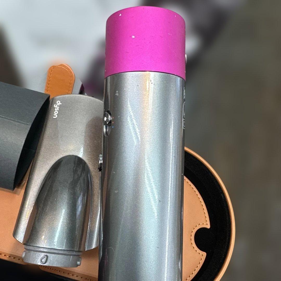 ダイソンエアーラップ HS01