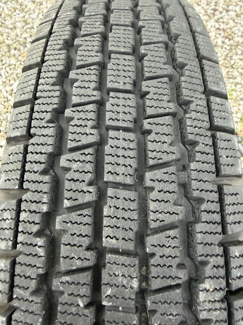 ブリヂストン 145/80r12 スタッドレスタイヤセット