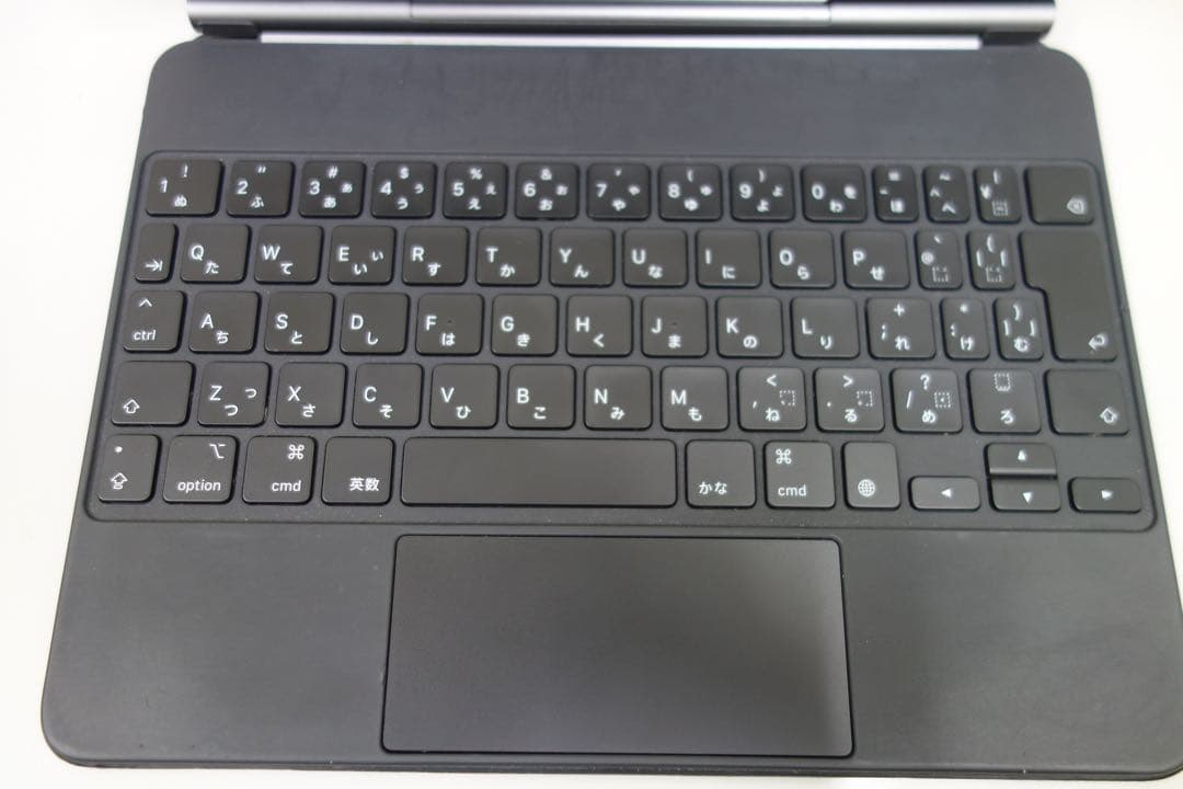 Apple iPad11インチ用マジックキーボード　JIS配列　A2261