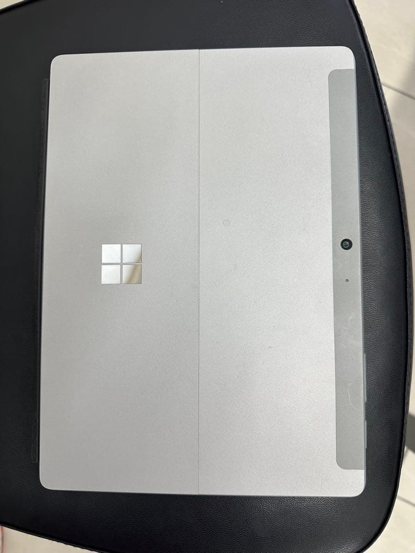 Microsoft Surface タブレット 本体　Go3