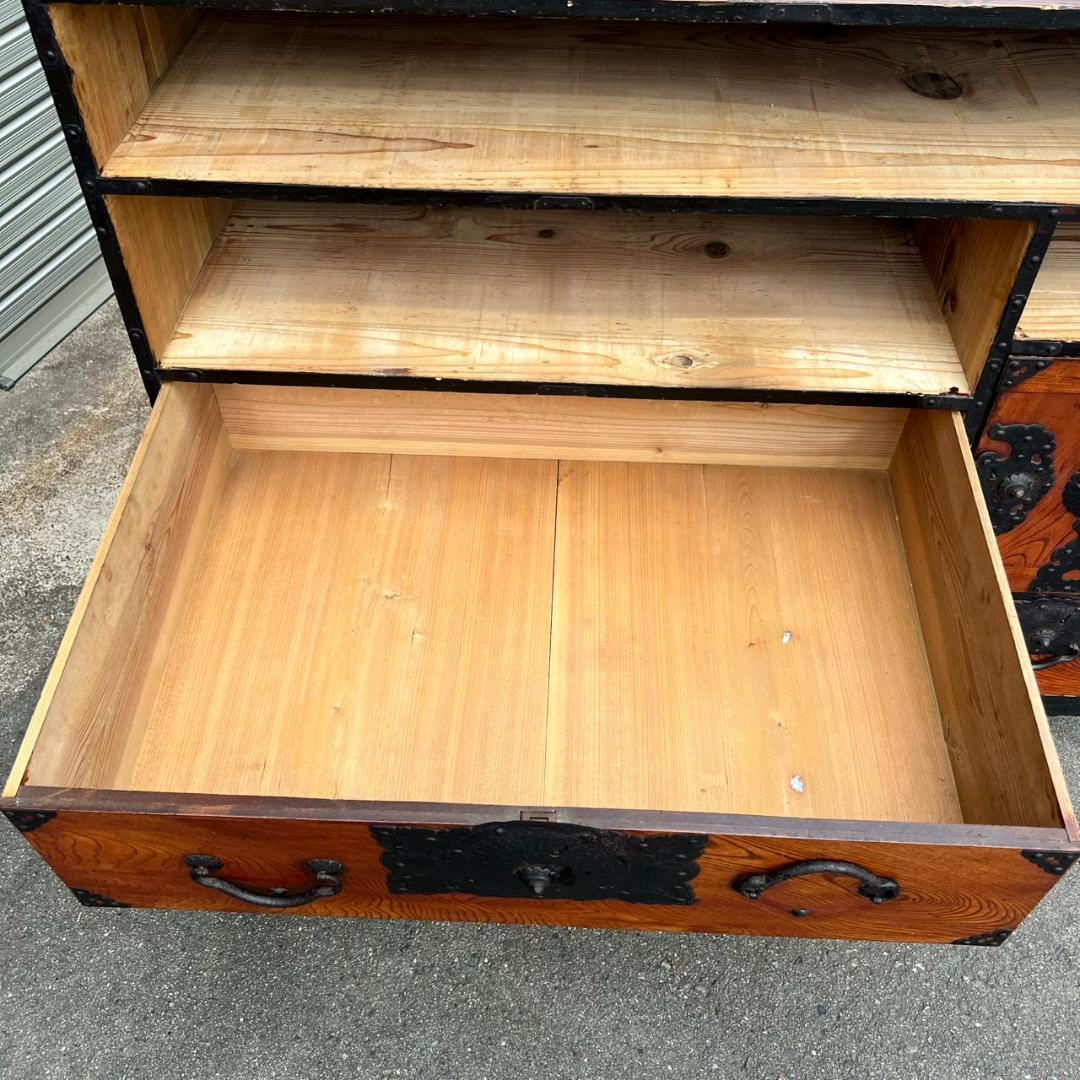 衣装箪笥　時代物　旧家より引受　使用感・ダメージあり　【たのメル便♪】