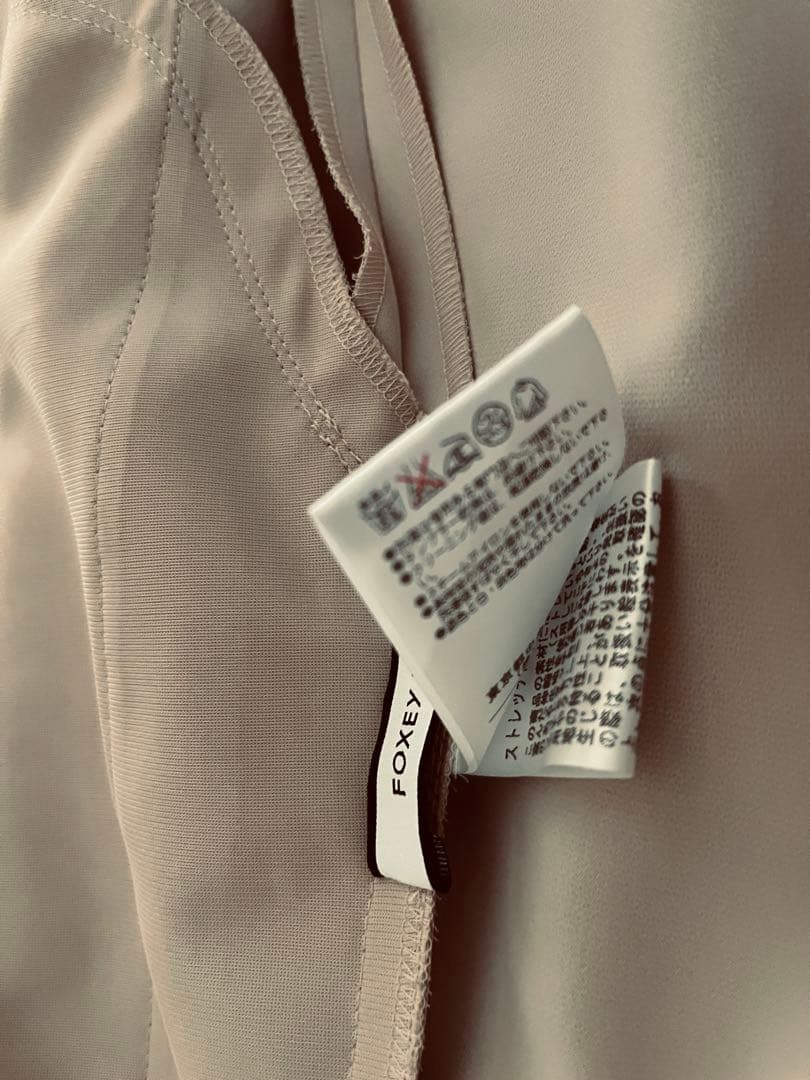 【美品】FOXYフォクシー ノースリーブ ベージュ ワンピース　38