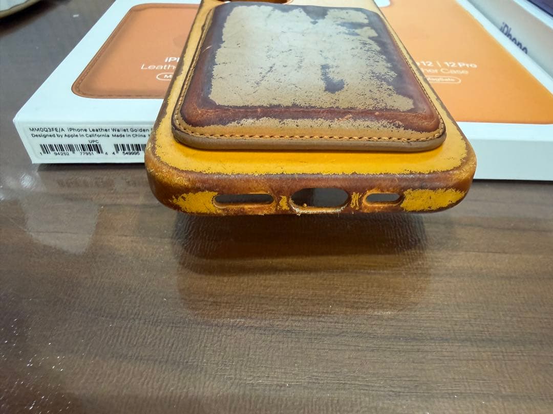 Apple iPhone 12 パープル　64GB 本体とケース+α付き