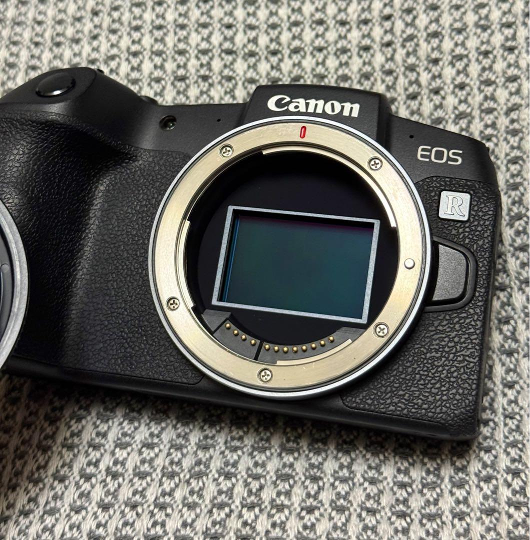 O*T様 Canon EOS RP ミラーレス一眼 標準、望遠ズームレンズ計2本
