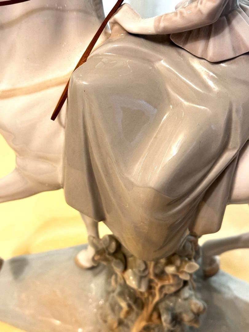 【ヨシカネ】LLADRO リヤドロ　馬に乗る女性　陶器
