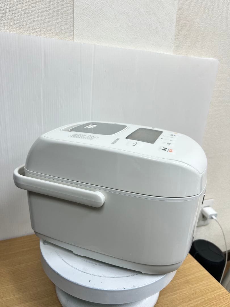 IRIS OHYAMA 圧力IHジャー炊飯器 RC-PD50-W（2021年製）