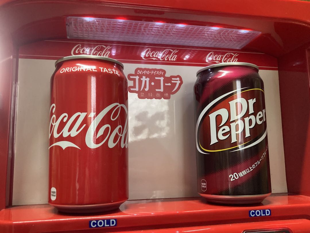 送料込み価格　激レア　希少　早い物勝ち‼︎ Coca-Cola 自動販売機型保冷庫