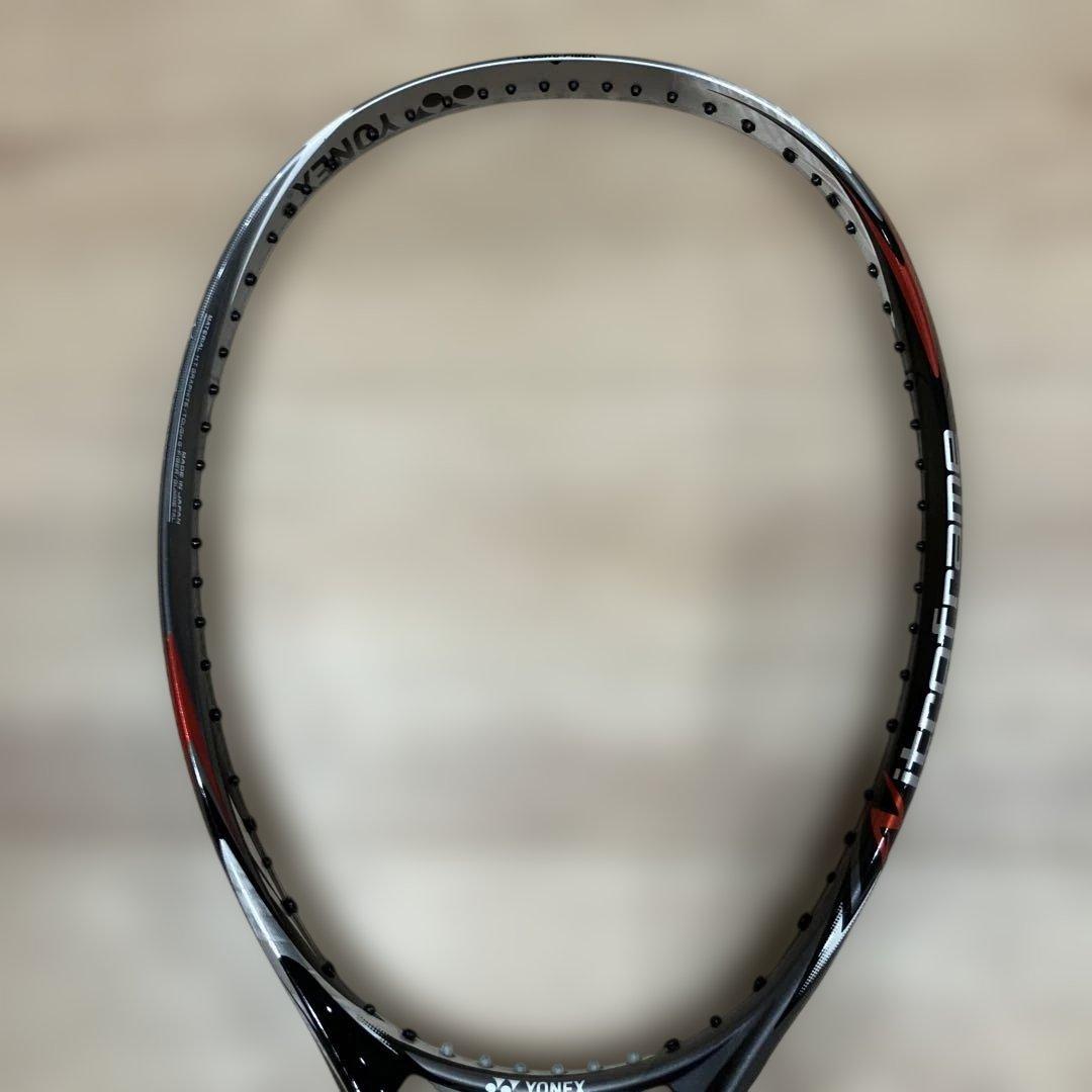 ソフトテニスラケット　ヨネックス　ネクシーガ70V
