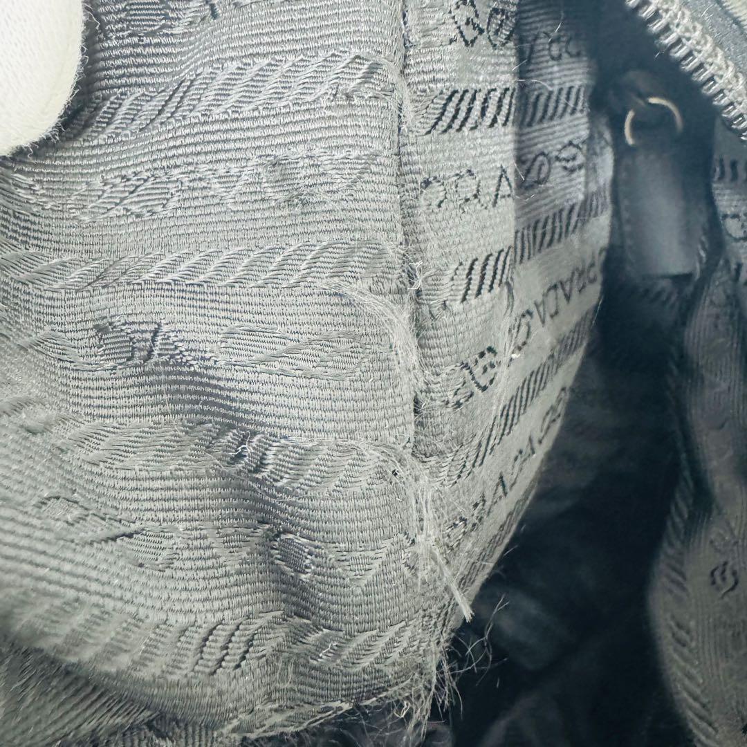 ✨PRADA✨プラダ✨ナイロン✨ロゴ✨ブラック✨トートバッグ✨