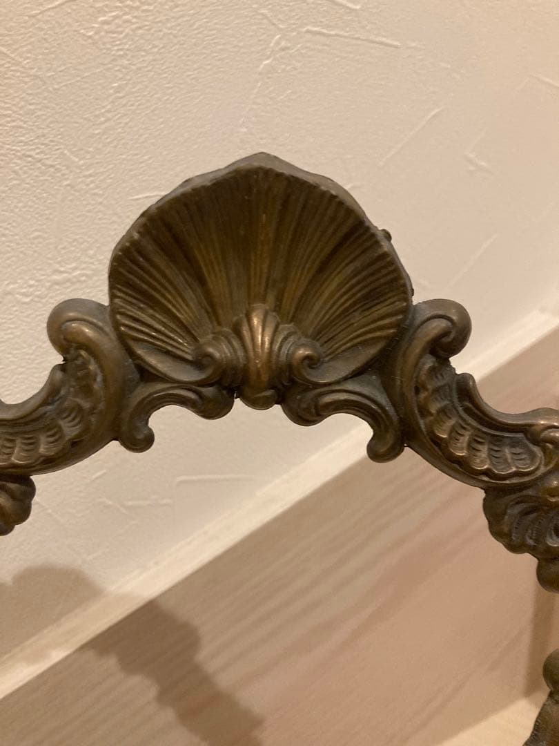 真鍮スタンド 　アンティーク 金属製 フレーム