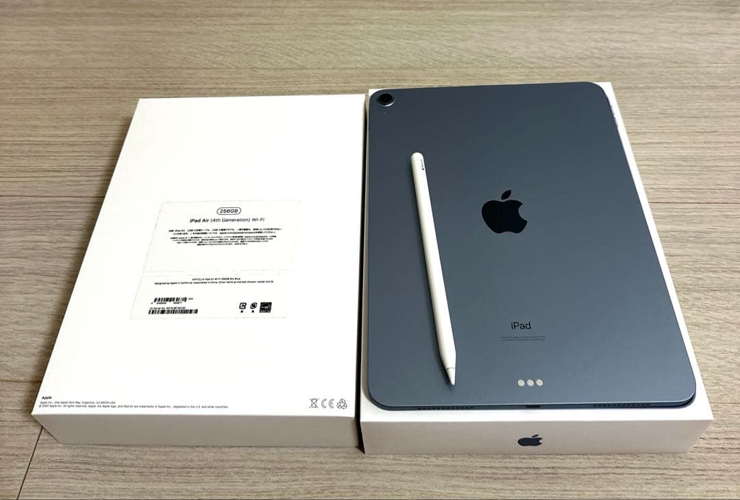 iPad Air（第4世代）スカイブルー 256GB、Apple Pencil