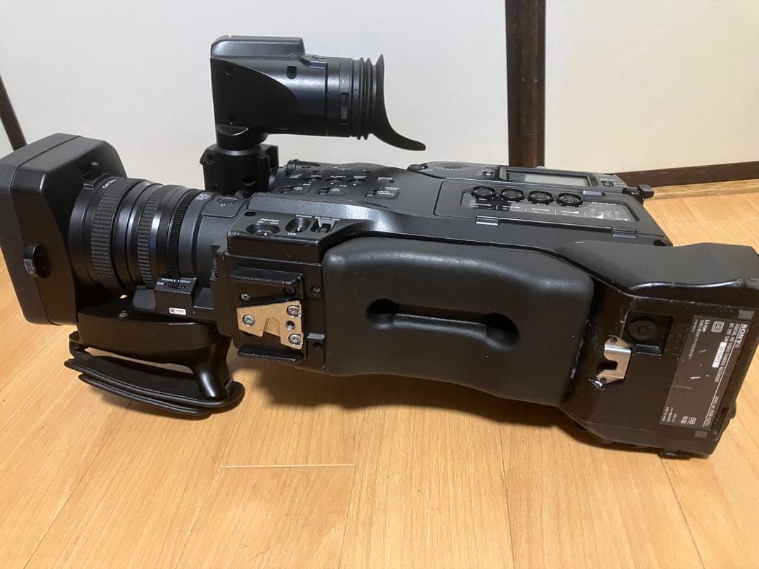 【現状販売・返品不可】ソニーHDVカムコーダー HVR-S270J【ケース付き】