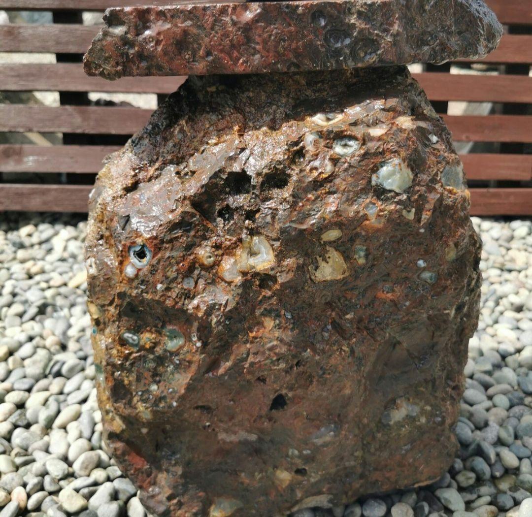 新潟産　梅花石　灯籠　庭石　石　鑑賞石 庭　坪庭　ガーデニング