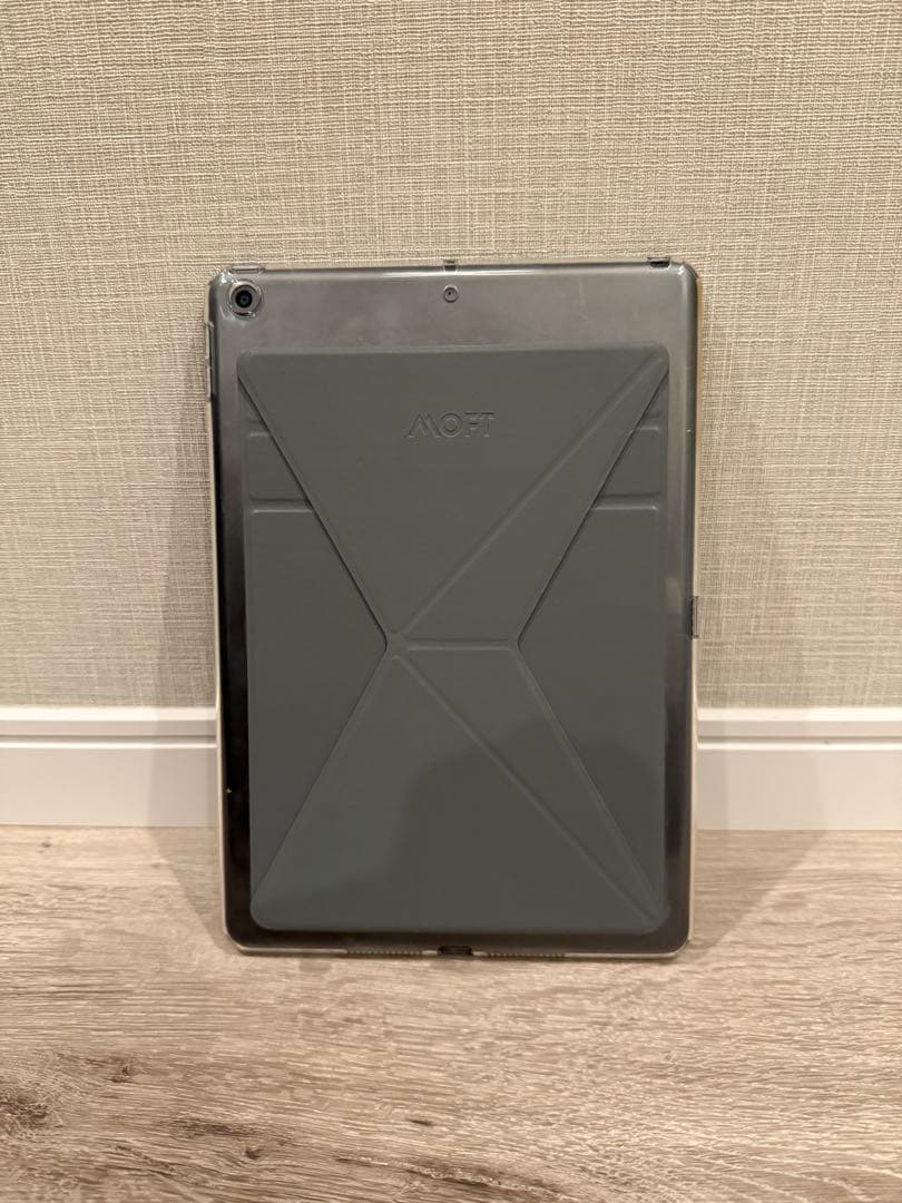 Apple iPad (第７世代) Wi-Fi 32GB スペースグレイ