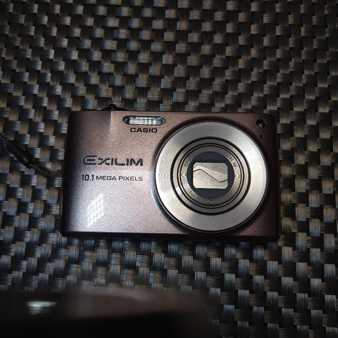 【美品】CASIO EXILIM EX-Z300 ピンク 10.1メガピクセル
