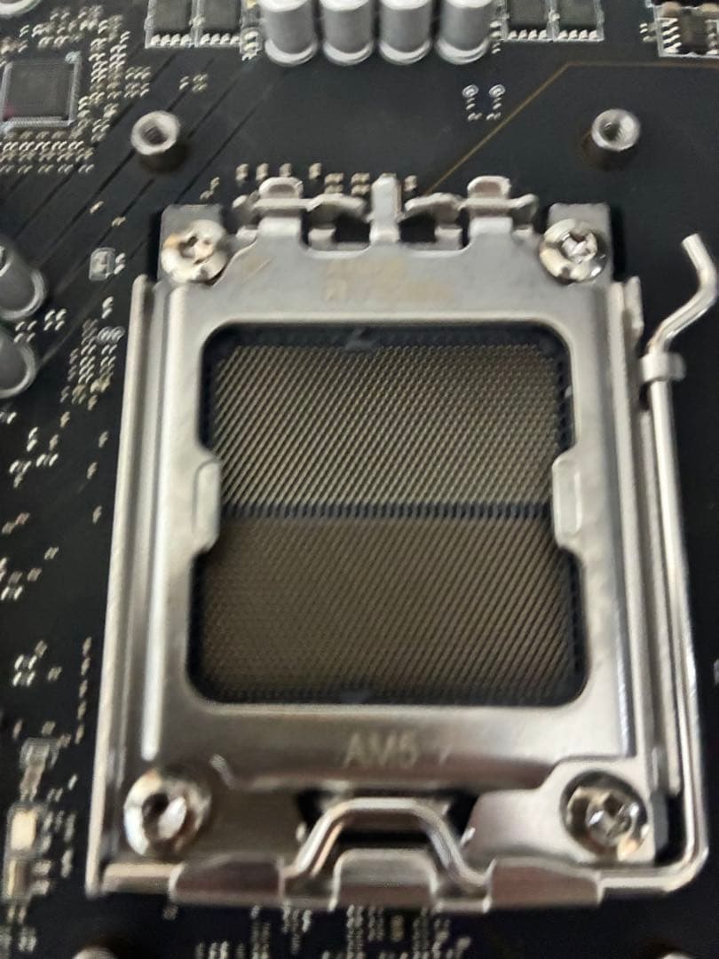 A620M-E マザーボード 9800X3D対応