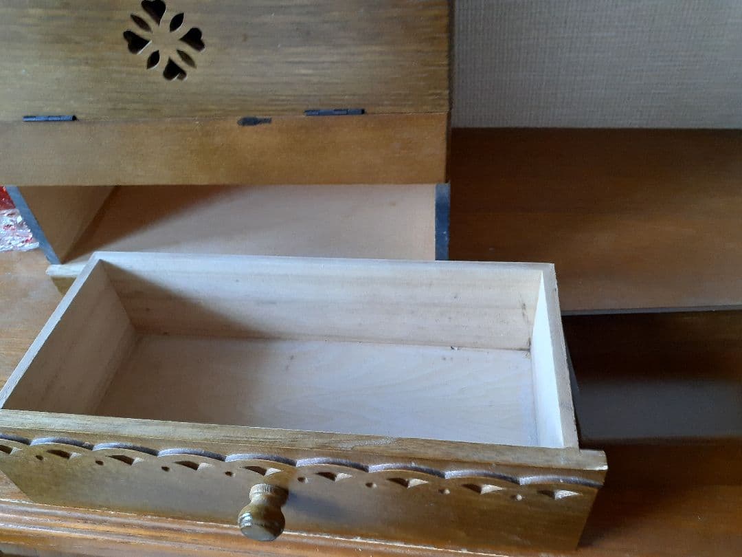 角度の変わる鏡ボックス