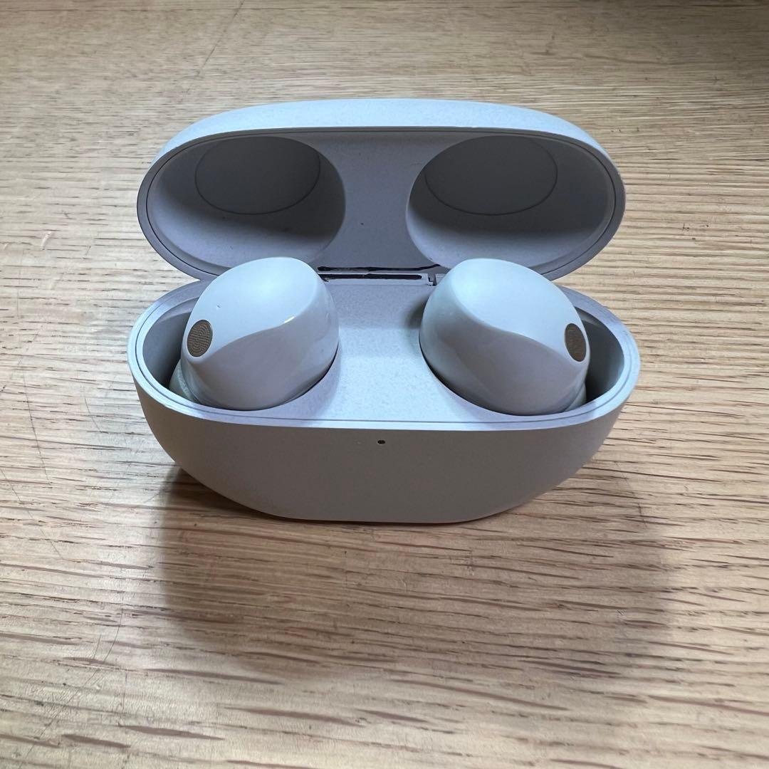 SONY WF-1000XM5 ワイヤレスイヤホン プラチナホワイト　即購入可