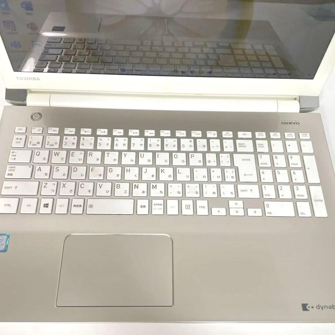 東芝 dynabook T65DG SSD256 メモリ12 ノートパソコン