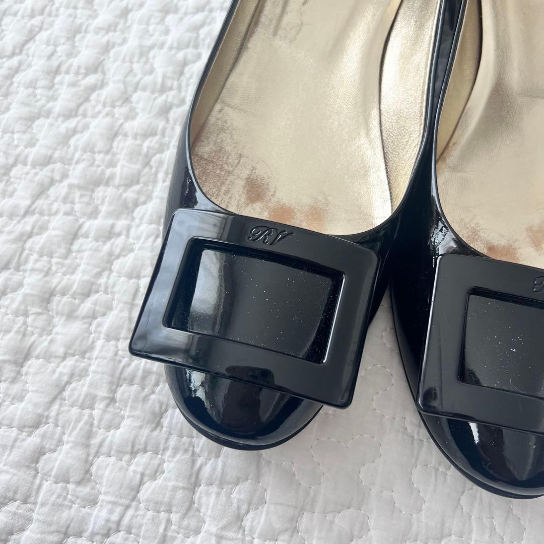 ロジェ ヴィヴィエ パテントレザー パンプス 38 ブラック バック