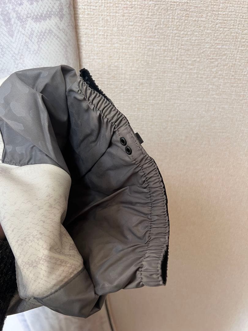 VOLCOM スキーウェア 女性用 Sサイズ