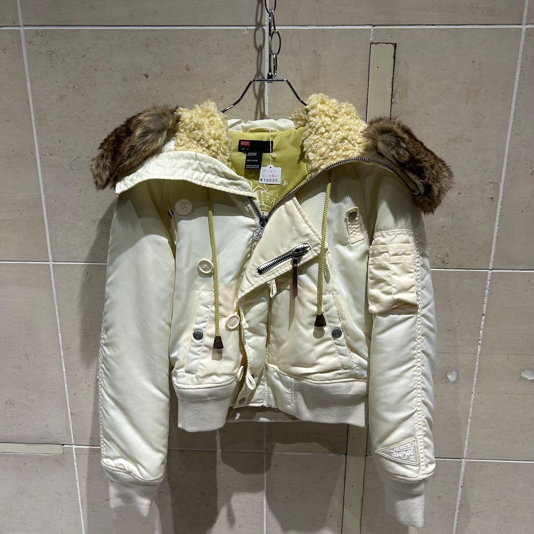 ディーゼル　diesel n-2b 激レアデザイン　ホワイト　アーカイブ