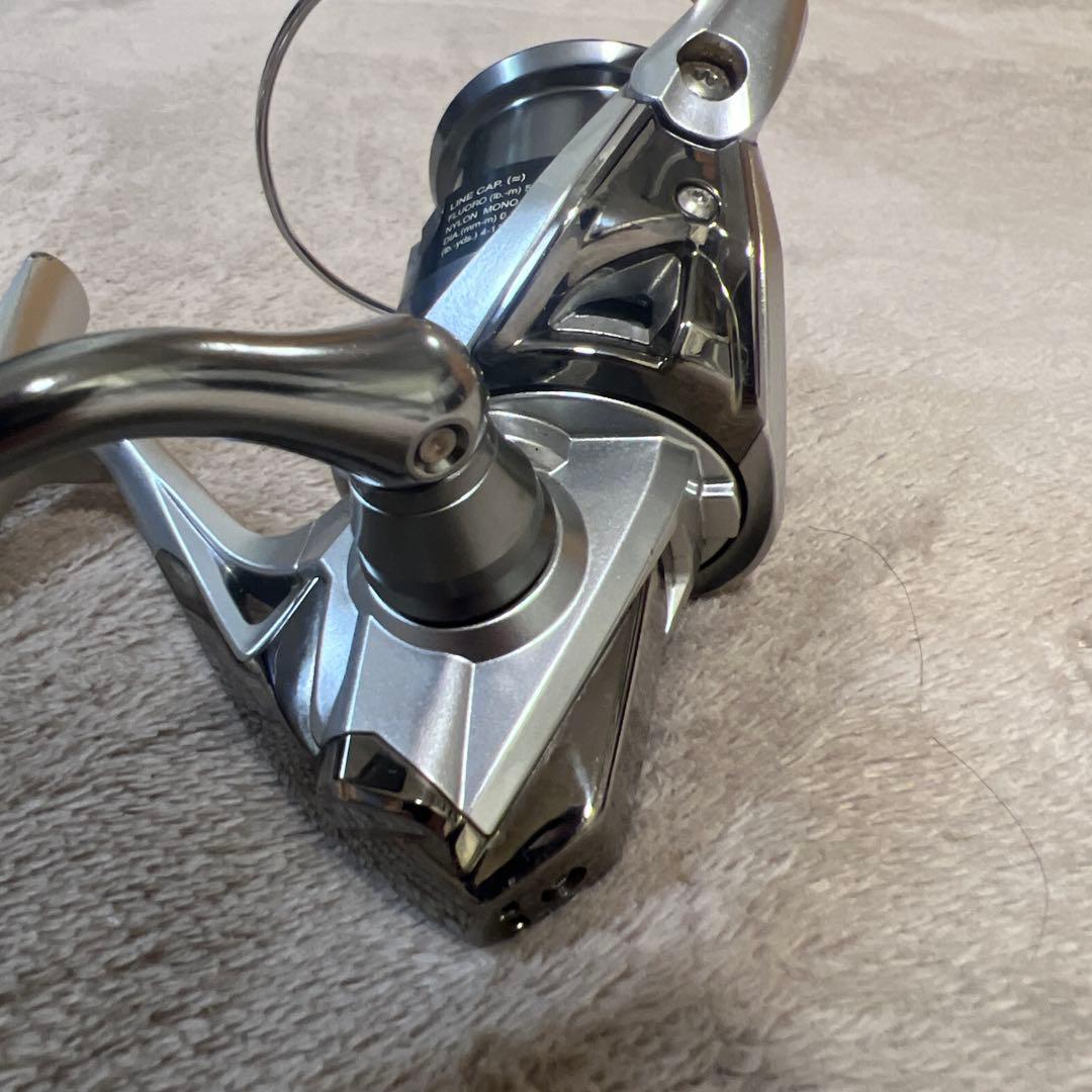 リール SHIMANO STRADIC 2500S