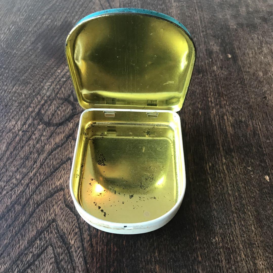 森永アーモンドタップキャンデー　レトロ　缶