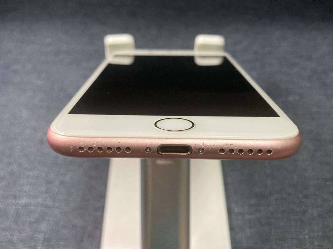 iPhone7 正常動作品 SIMフリー 残債無し ロック解除済み 送料込み！