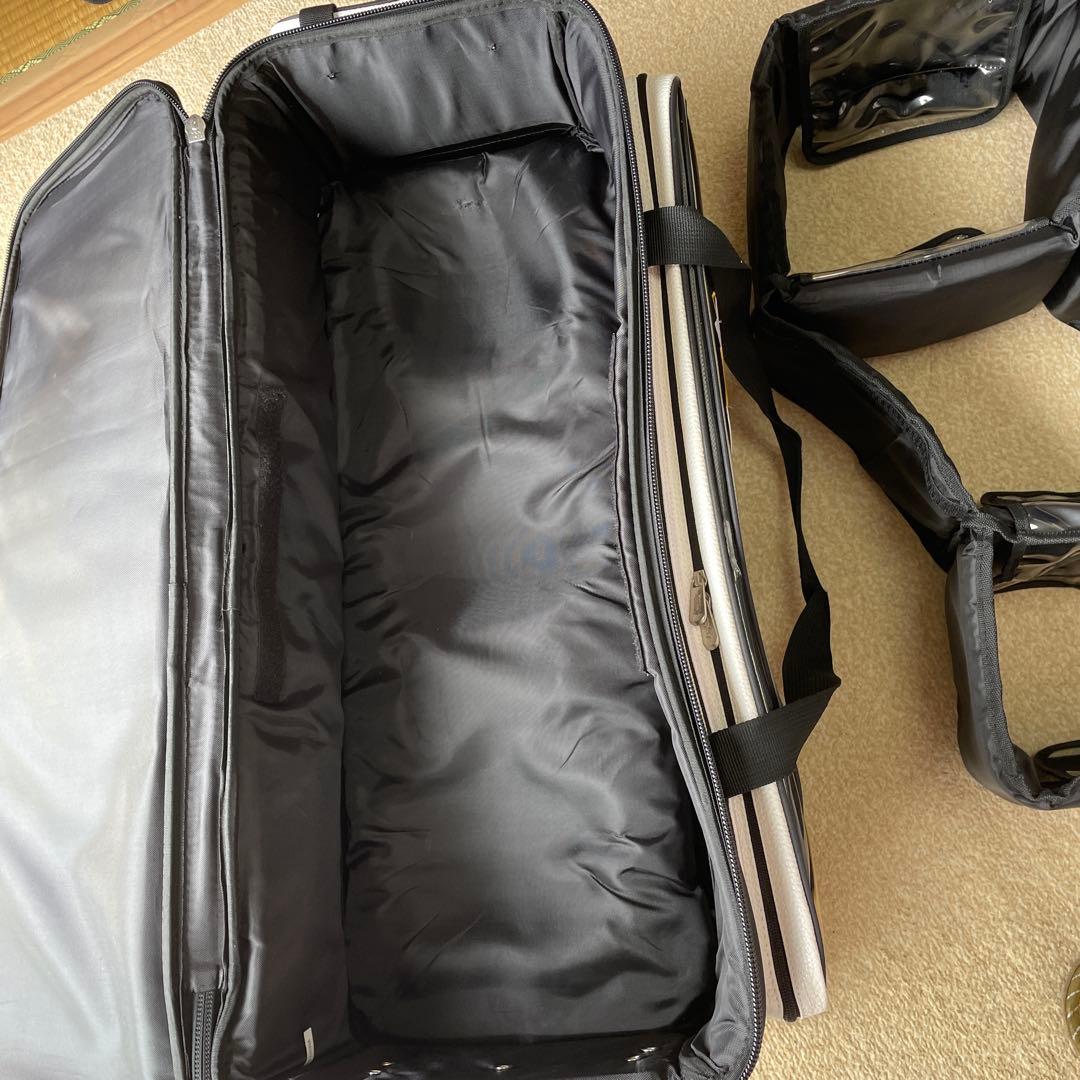 ボウリングバッグ3こ入り　シューズその他備品ポケット付き