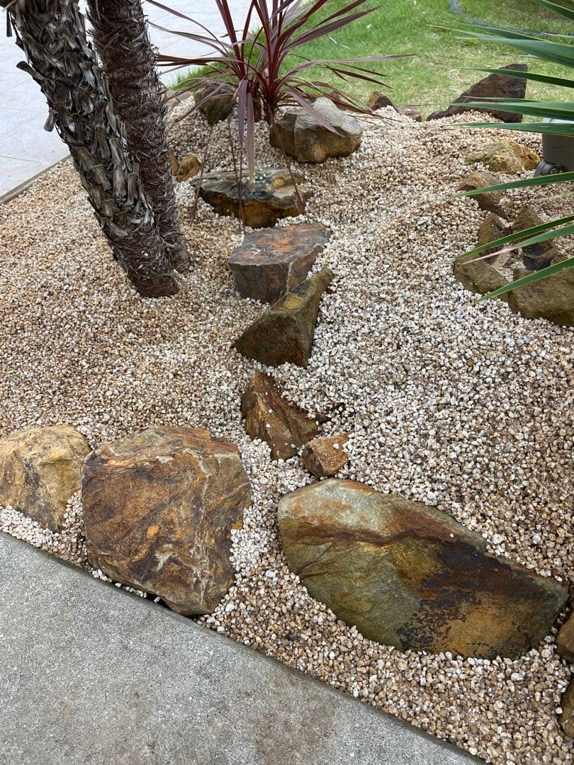 山砂荒目　園芸用土　ドライガーデンに