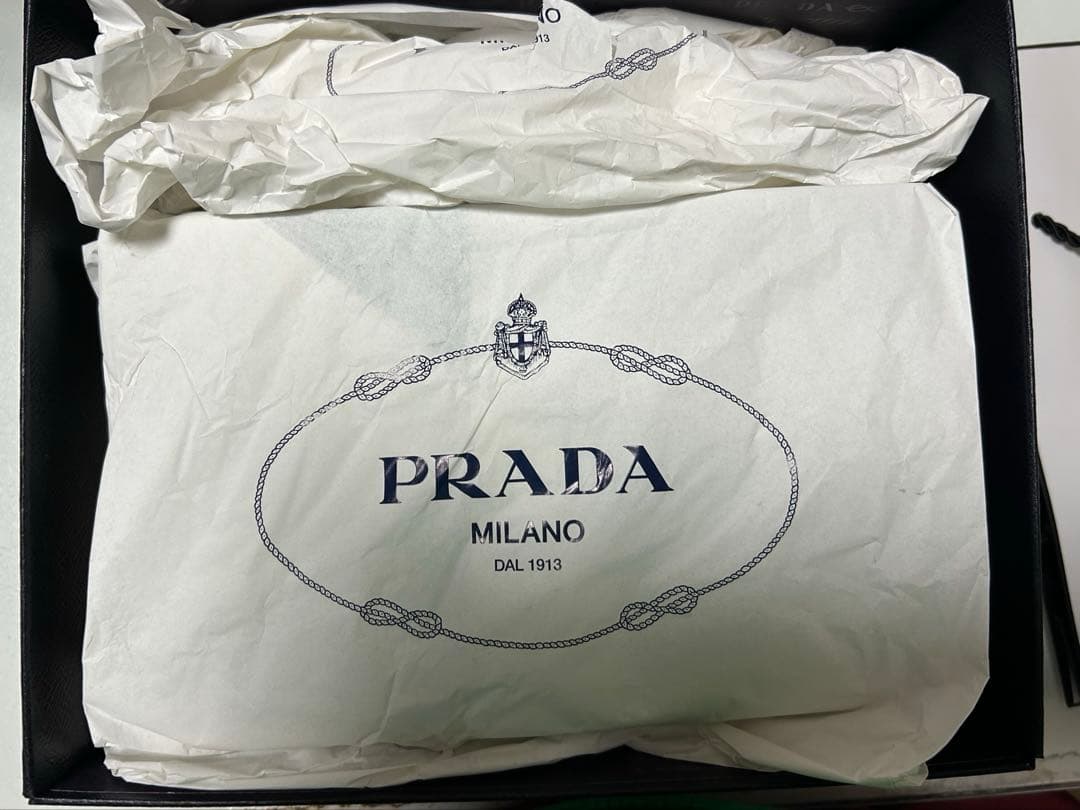 新品 PRADA プラダ ランチボックス 弁当箱 Black＋Blum