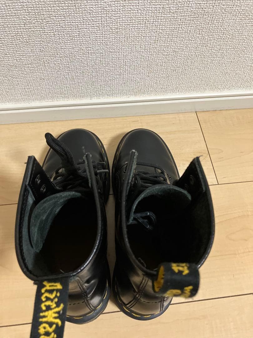 美品⭐︎Dr.Martens 1460 UK4 ブラック 8ホール　人気モデル