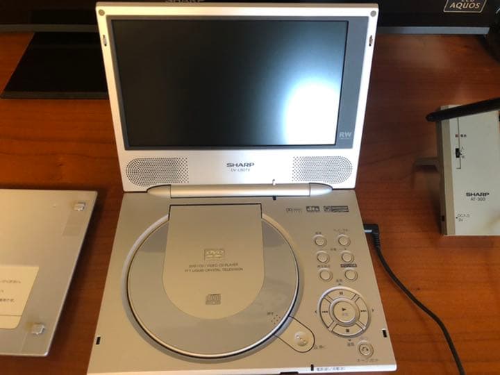 レコーダー LCD PORTABLE  TV/DVD,PLAYER