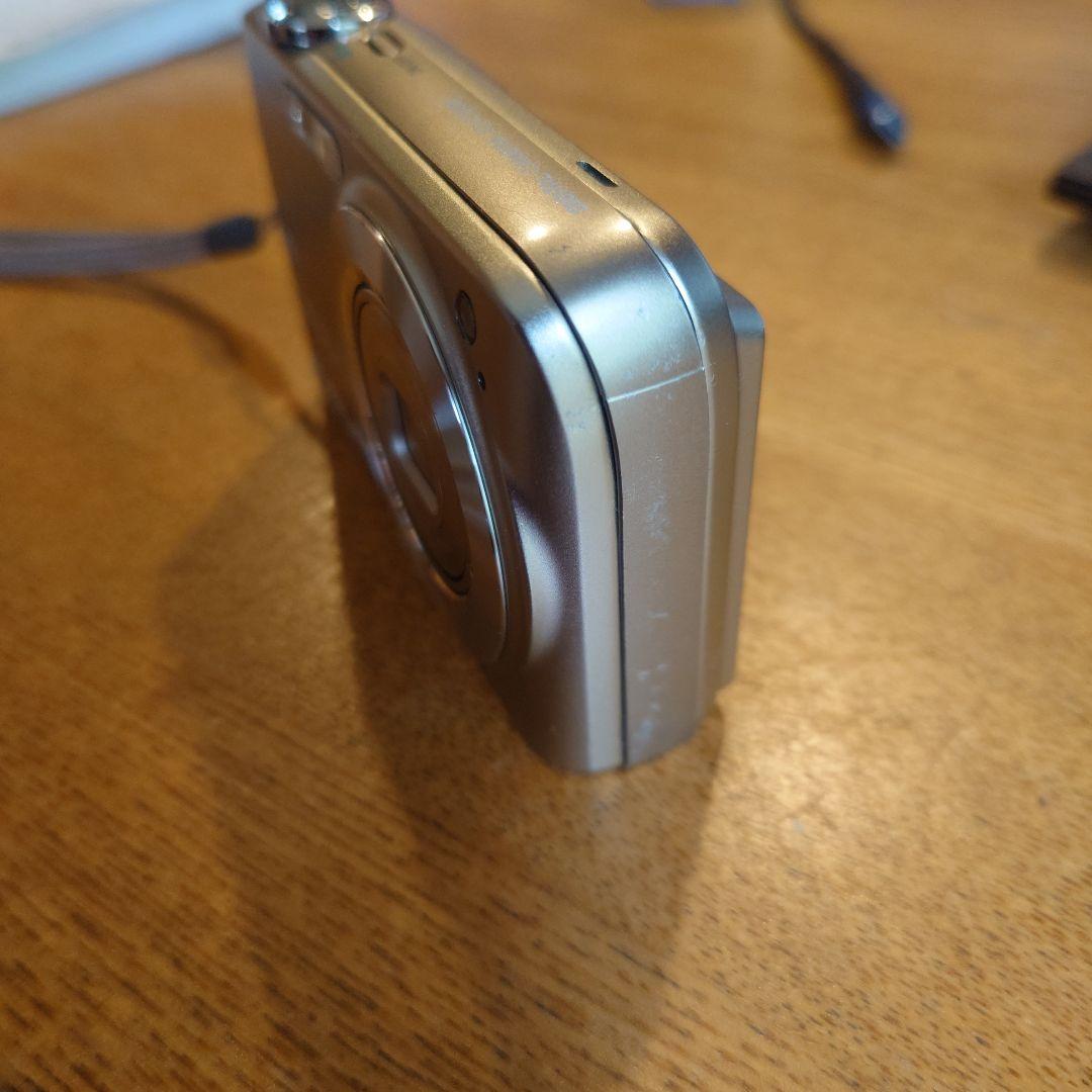 CASIO　EXILIM　液晶デジタルカメラ