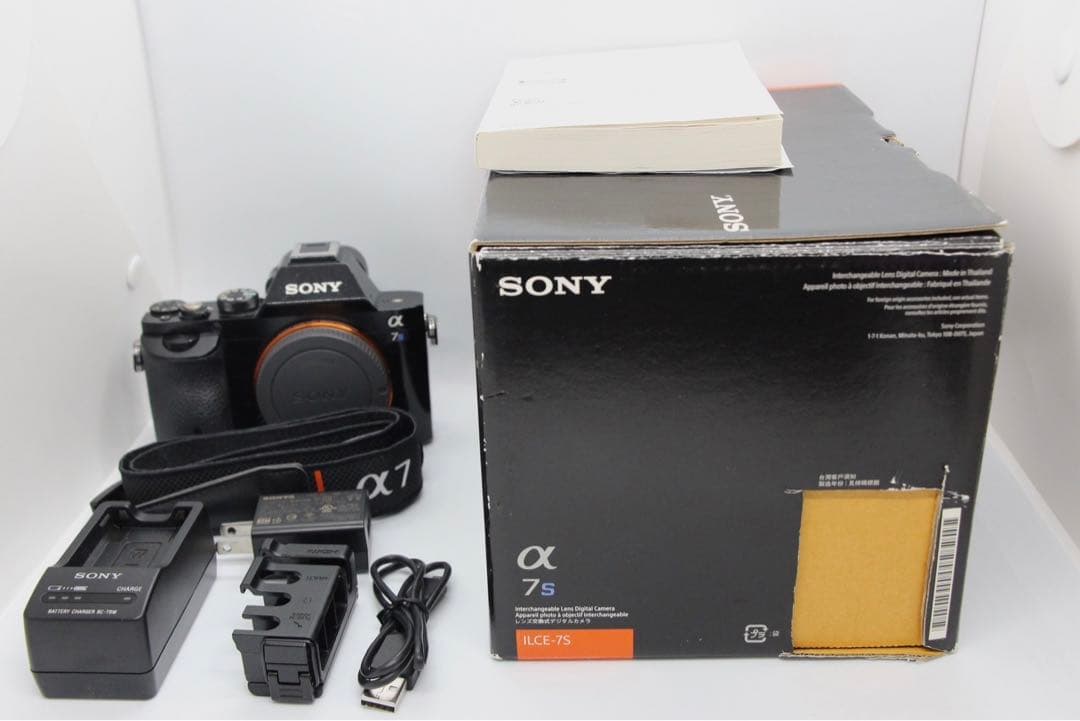 SONY ソニー a7S ボディ ILCE-7S フルサイズ Eマウント　カメラ