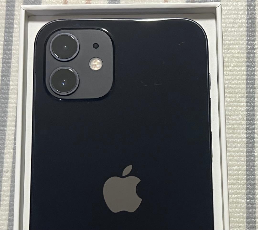 Apple SIMフリー　iPhone 12 64GB ブラック