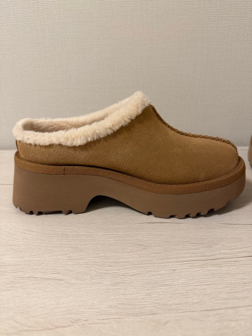 UGG ニュー ハイツ コージー クロッグ　23センチ　US6