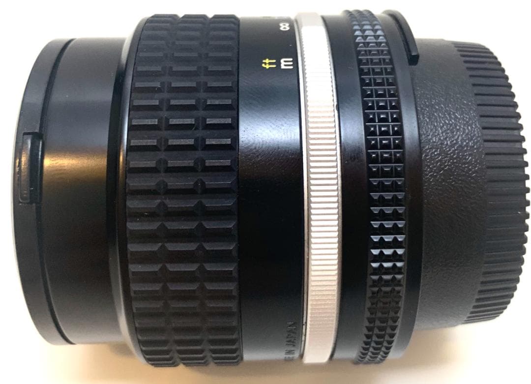 Nikon ai-s Nikkor 85mm f/2 単焦点 希少91018