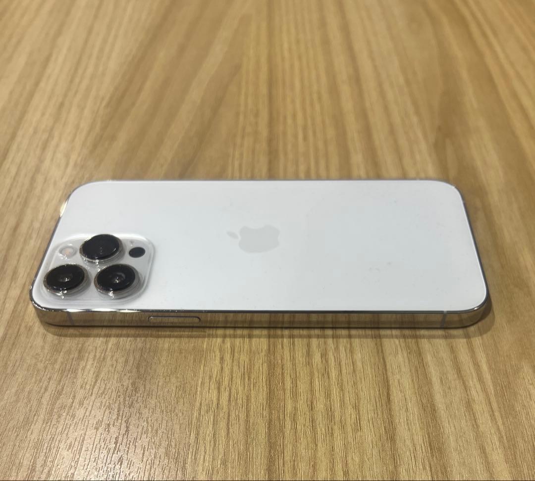 iPhone 13 Pro Max シルバー 128GB バッテリー100%