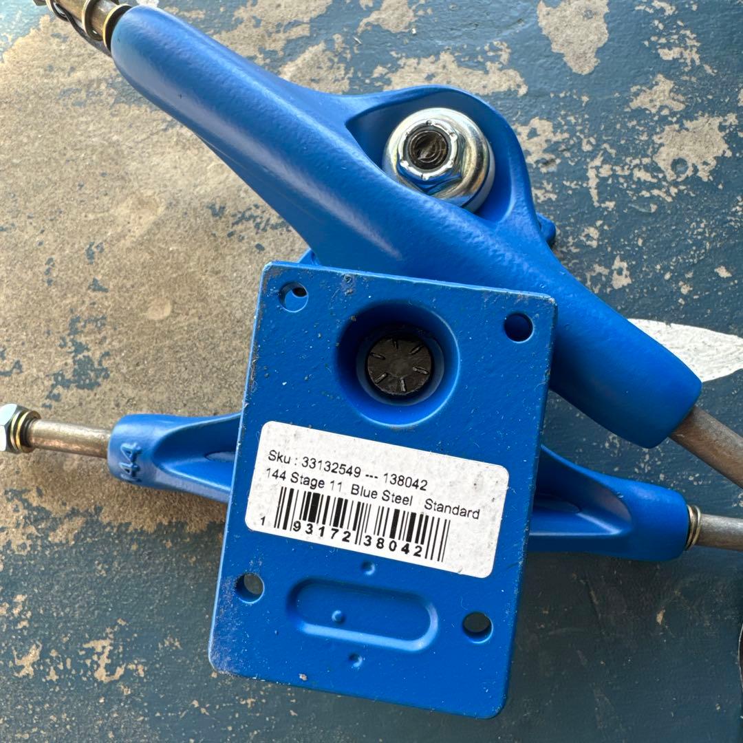 independent144 Stage 11ブルースチールトラック