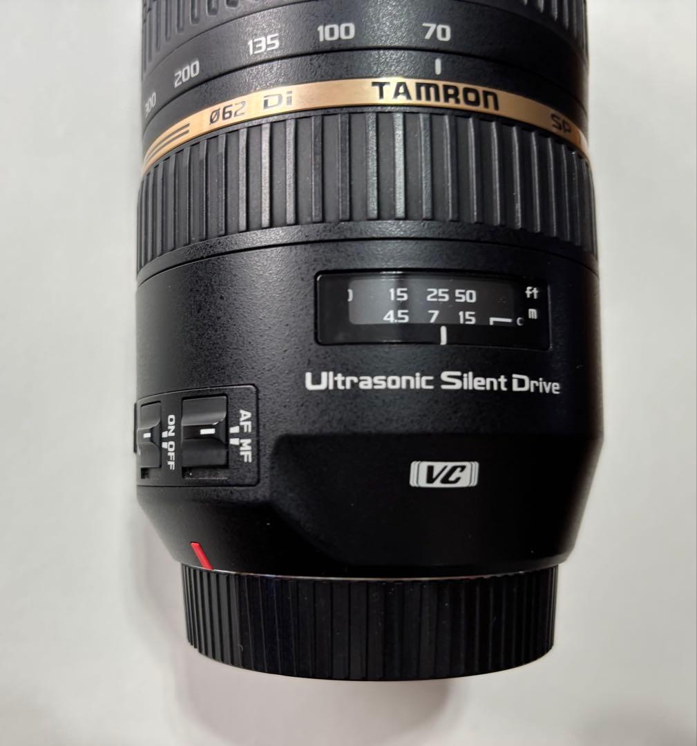 望遠レンズ　TAMRON SP 70-300mm f/4-5.6