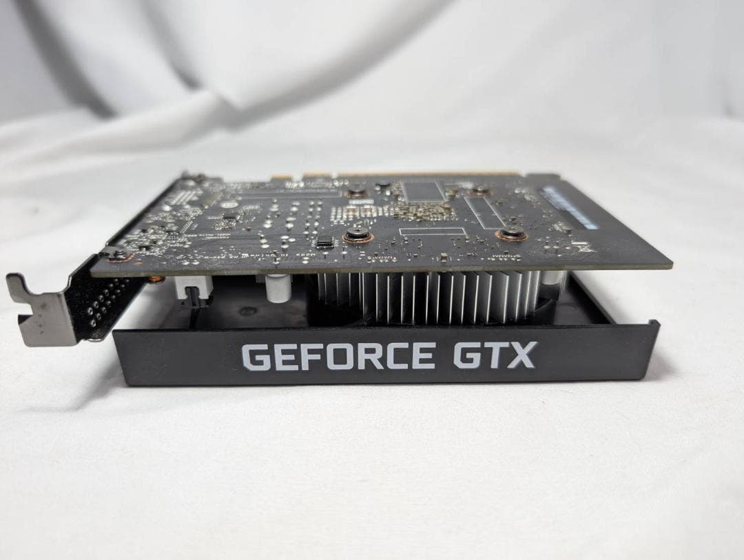 動作品 GTX1650 GDDR5 グラフィックボード 補助電源不要