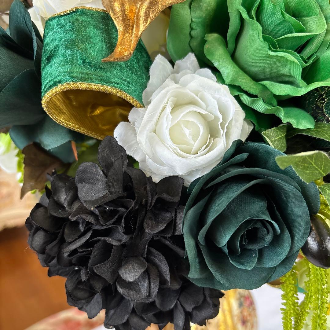 まゆ様特別オーダー商品 濃いグリーンのフラワーアレンジメント・特大サイズ