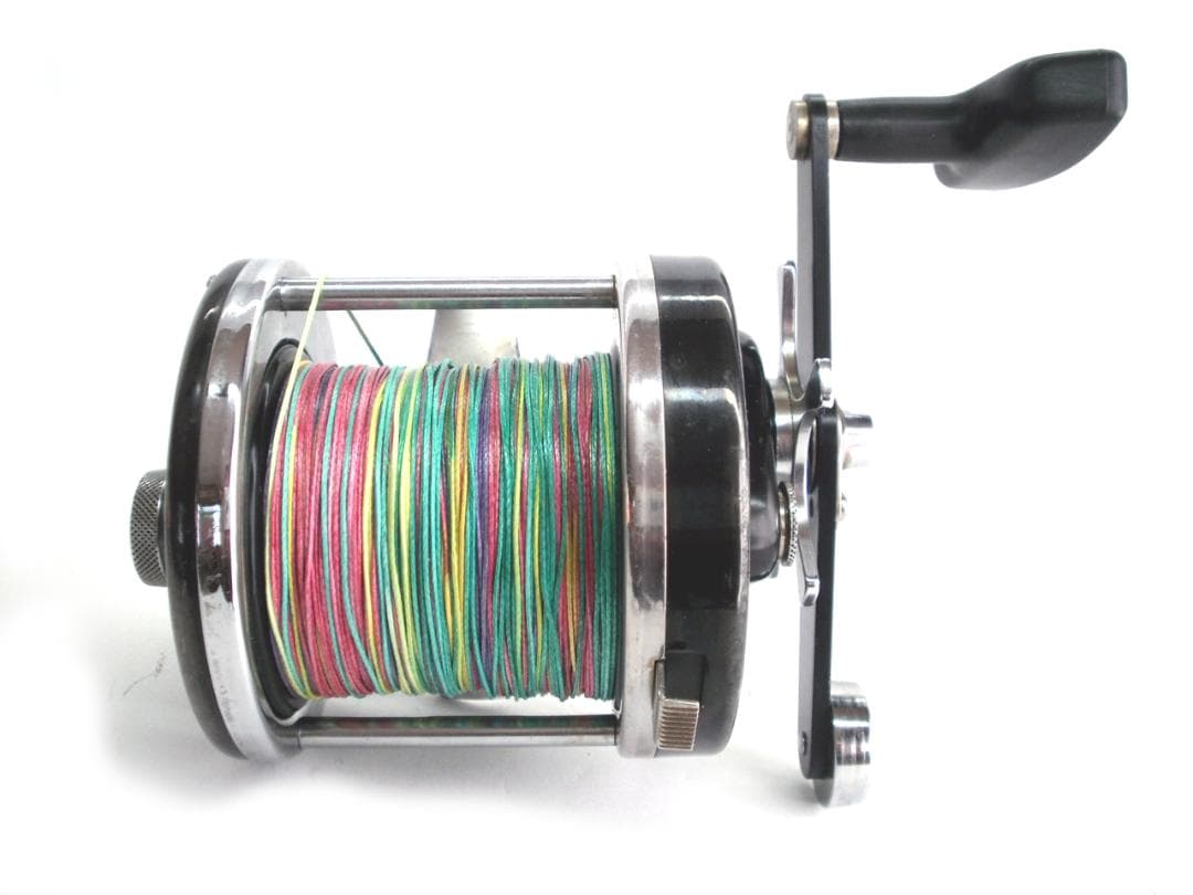 アブ　Abu Garcia ambassadeur 9000C★エビス★整備済み