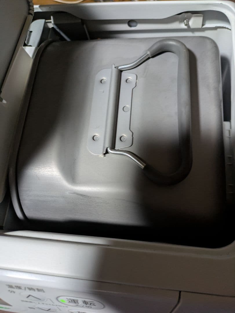 こ*こ様 コロナ　2023年？　石油ファンヒーター　FH GC3623BY 　ス