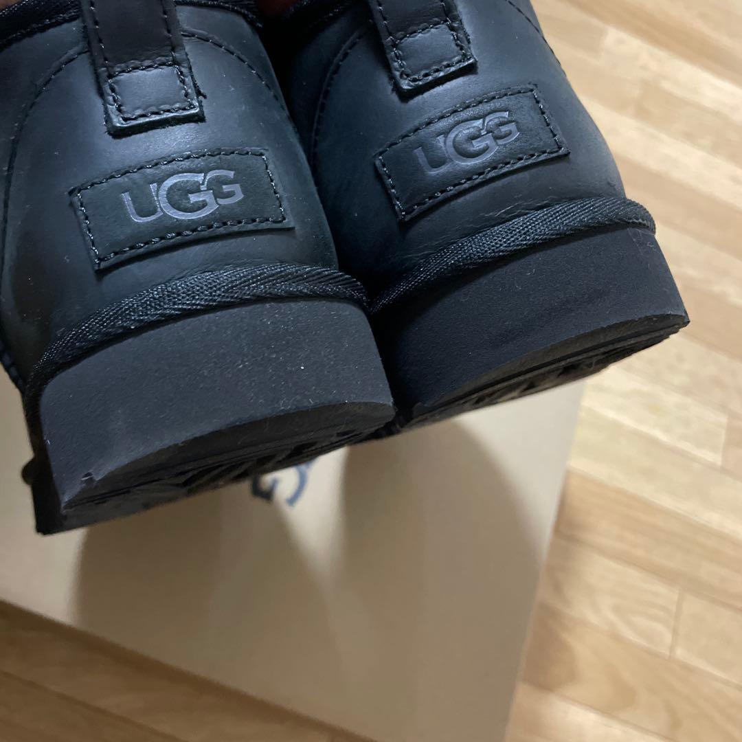 新作　完売品UGG クラッシックウルトラミニレザー　ブラック23 ロンハーマン