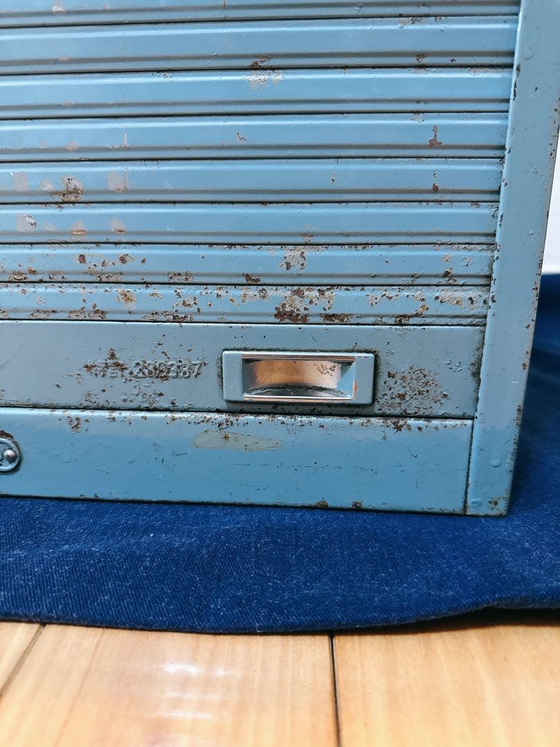 ヴィンテージ 蛇腹 スチール シャッターケース